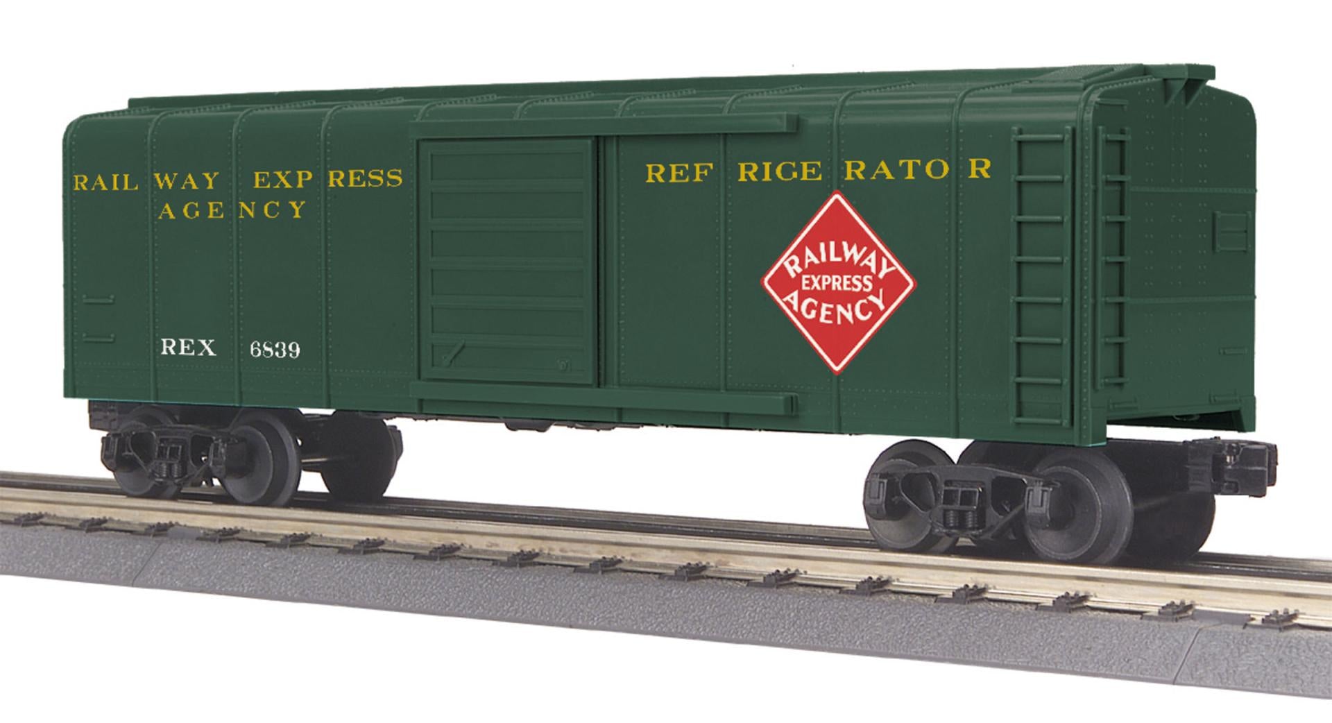 REA RR BOX CAR