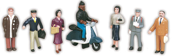 CITY FIGURES & SCOOTER