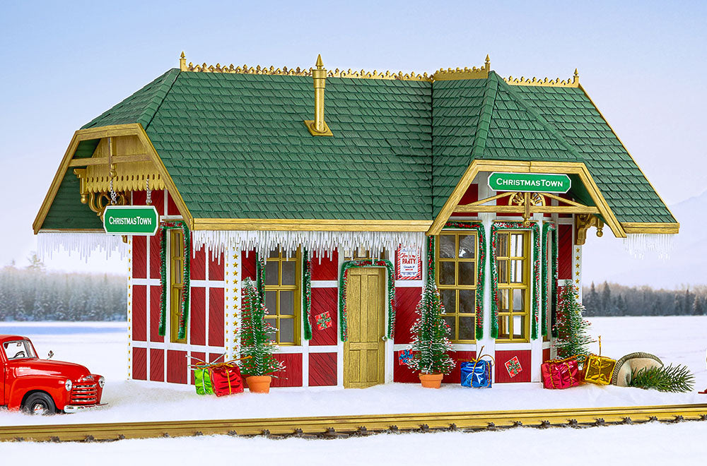 CHRISTMAS TOWN STATION