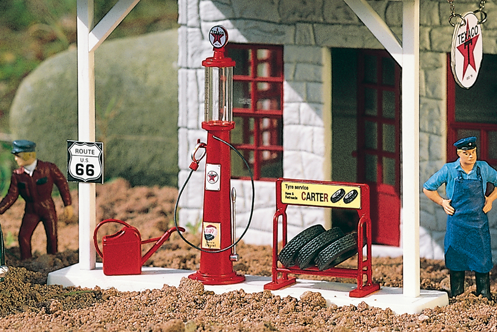 TEXACO GAS PUMP