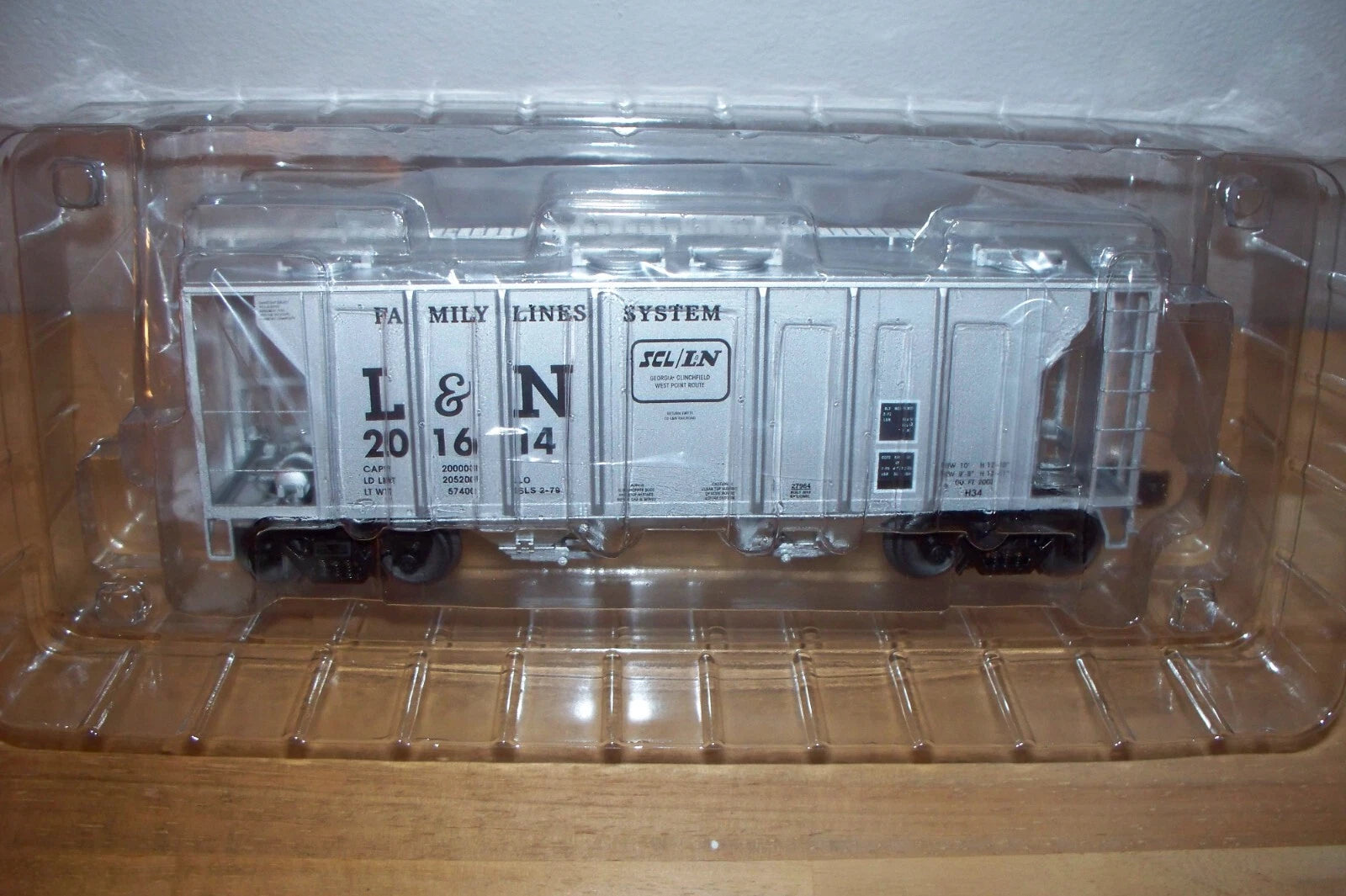 L.& N. PS-2 HOPPER
