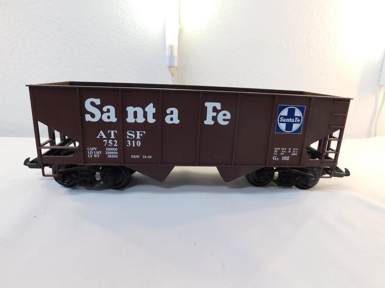 SANTA��FE HOPPER CAR